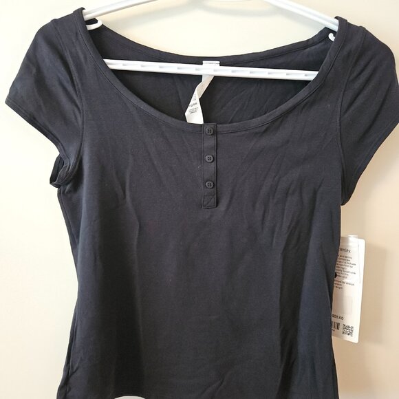 Lululemon Cap-Sleeve Henley T-Shirt NWT Size L Black - Picture 2 of 4